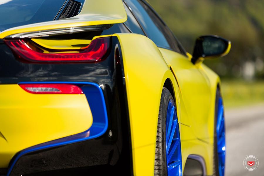  BMW i8 on Vossen Wheels (VPS-305T) 2016 года  (фото 13 из 81)